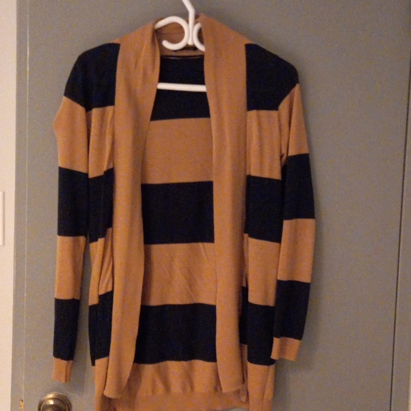 Massimo Dutti Sweaters - 🥳Last chance: Massimo Dutti cardigan made in Portugal